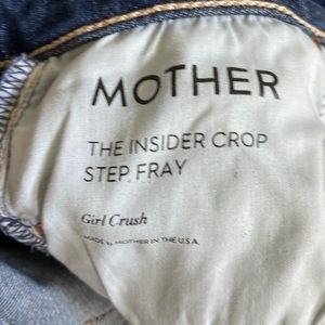 Mother The Insider Crop Step Fray size 25